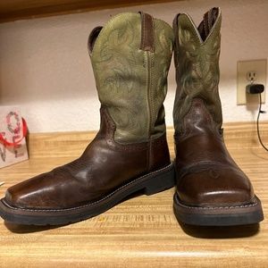 Justin’s steel toe work boots